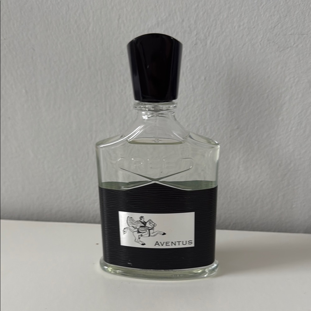 Creed Aventus Men's Fragrance Bottle - Black and Silver